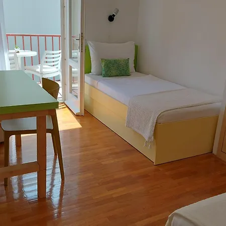 Mediterranean 3* 흐바르