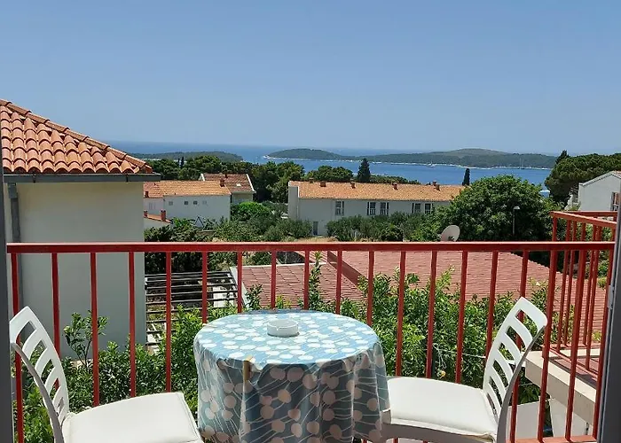 بيت ضيافة Mediterranean 3*
